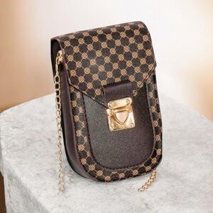 Elegant Checkered Crossbody Bag Gold and Brown. Shoulder chain included.